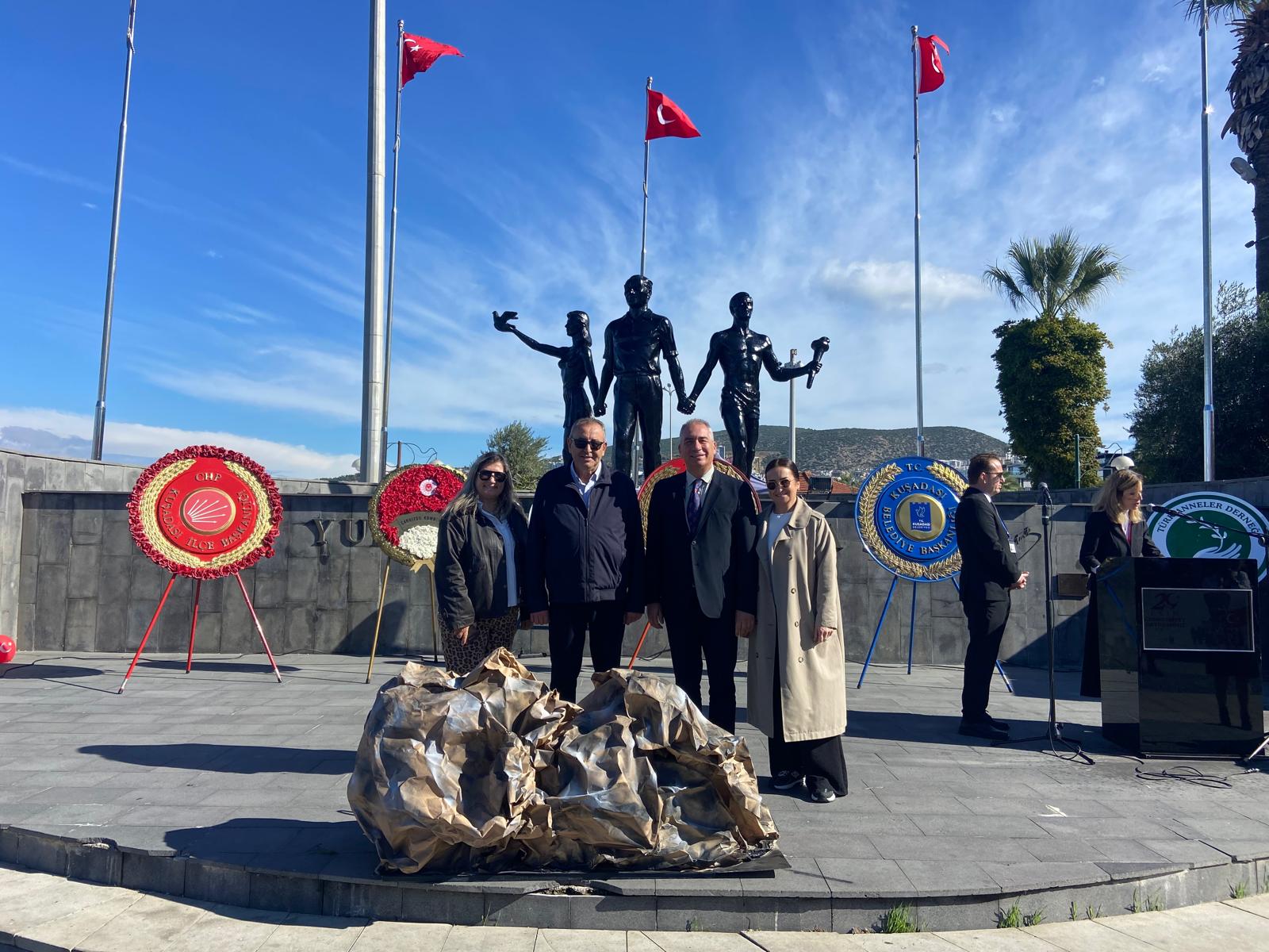 CUMHURİYETİMİZİN 103. YILI KUTLAMALARI KAPSAMINDA ATATÜRK ANITINDA DÜZENLENEN BAYRAM TÖRENİNE KATILDIK
