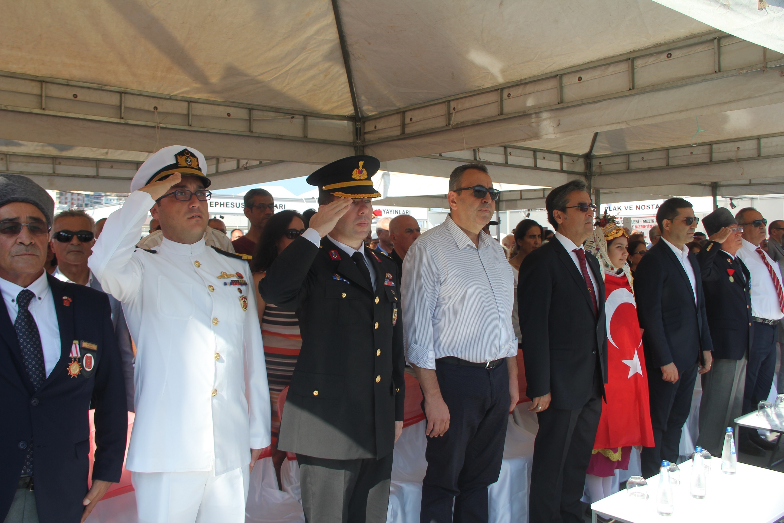 KUŞADASI’NIN DÜŞMAN İŞGALİNDEN KURTULUŞUNUN 97. YILDÖNÜMÜ TÖRENLE KUTLANDI